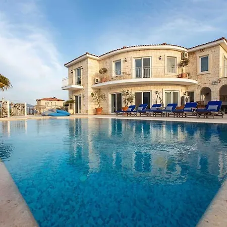 Bella Vista, Antalya Каш