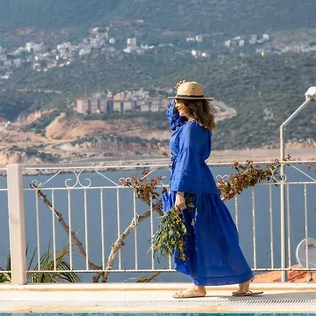 Bella Vista, Antalya カシュ